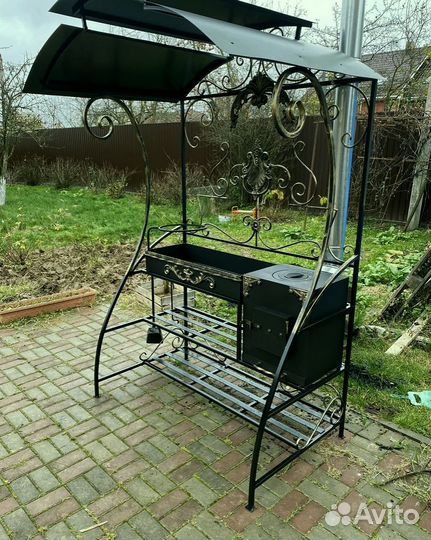 Мангал с печкой и крышей