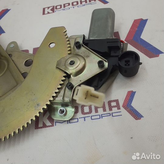 Моторчик стеклоподъемника переднего правого в сбор