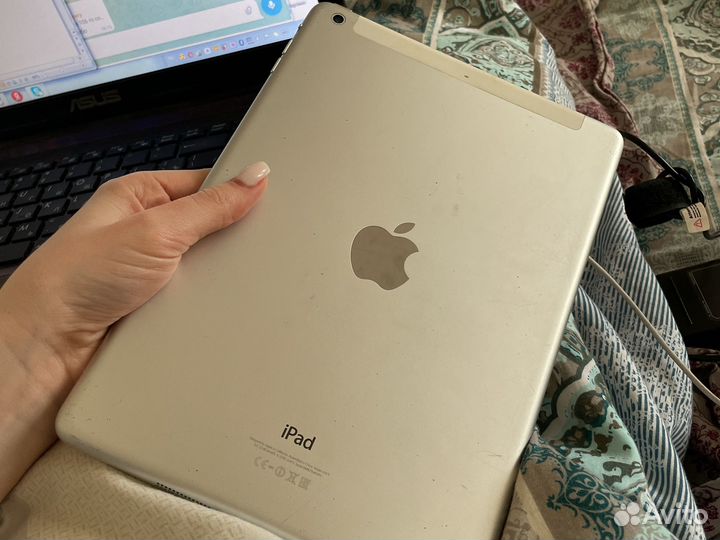 iPad air на запчасти