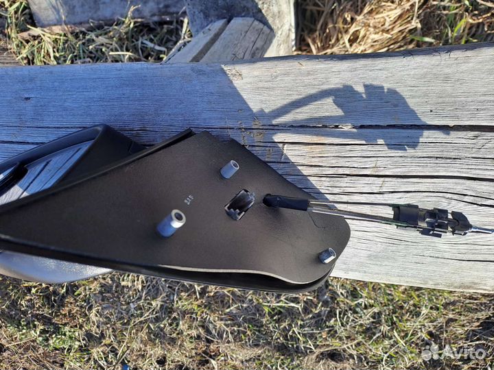 Левое зеркало заднего вида на Опель астра н