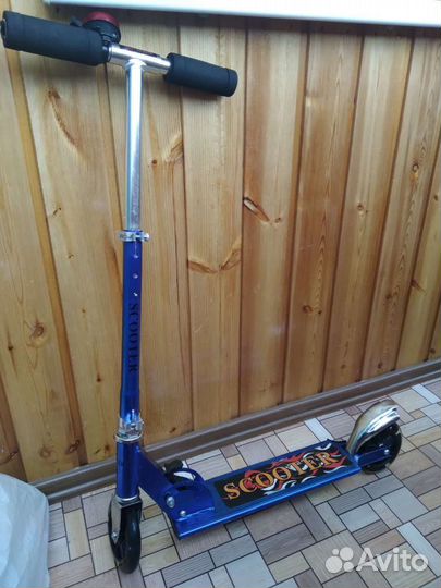 Самокат,светящиеся колёса