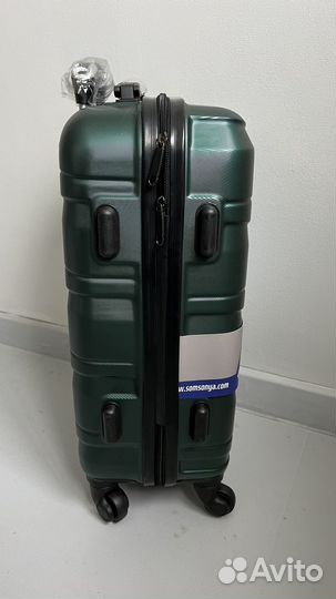 Чемодан на колесах