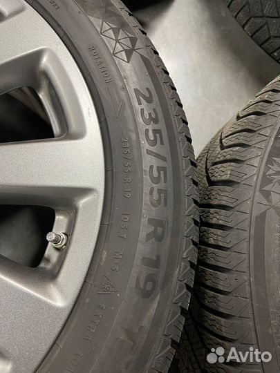 R19 Continental ContiVikingContact 7 235/55, PCD 5x112 DIA 66.6