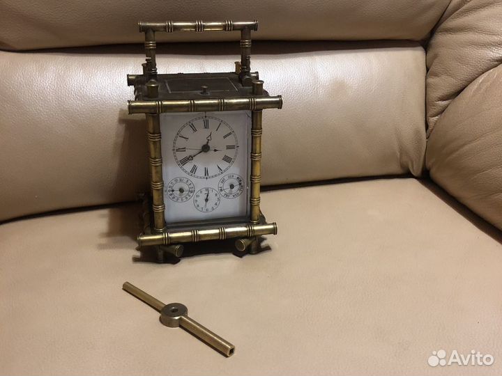Часы каретные