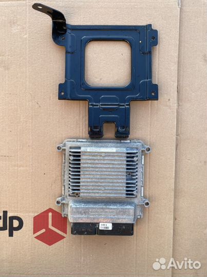 Кронштейн эбу Hyundai ix35 G4KD 2.0 2WD 2013