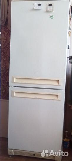 Холодильник Stinol