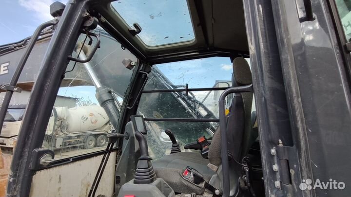 Гусеничный экскаватор John Deere E210 LC, 2020