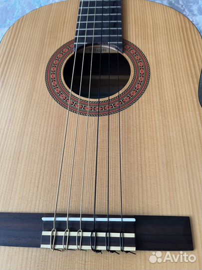 Гитара Yamaha C40M