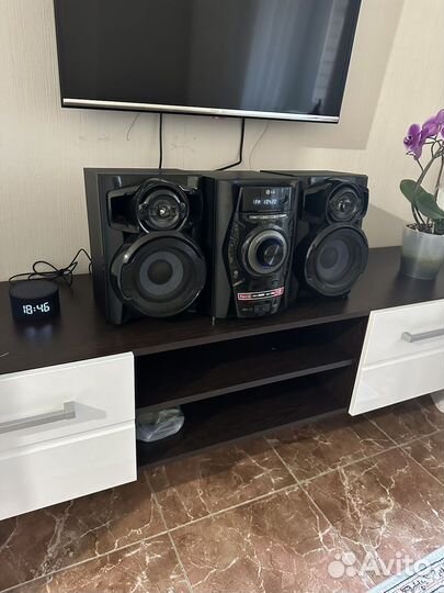 Музыкальный центр lg