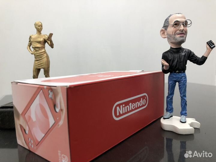 Nintendo Switch Lite Сoral