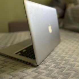 Apple MacBook Pro 13