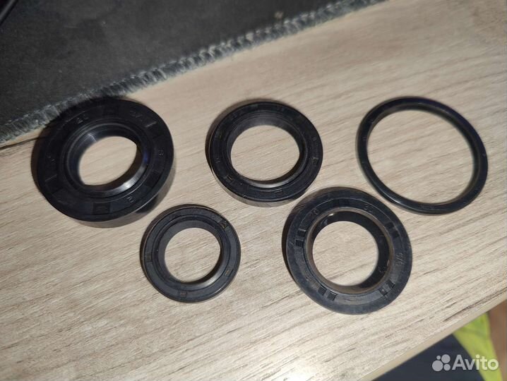 Комплект сальников на мопед / скутер