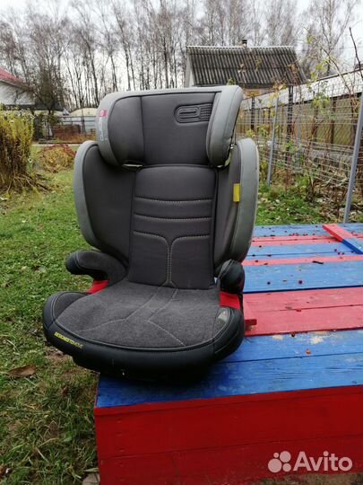 Детское автокресло