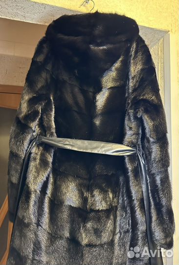Шуба норковая с капюшоном