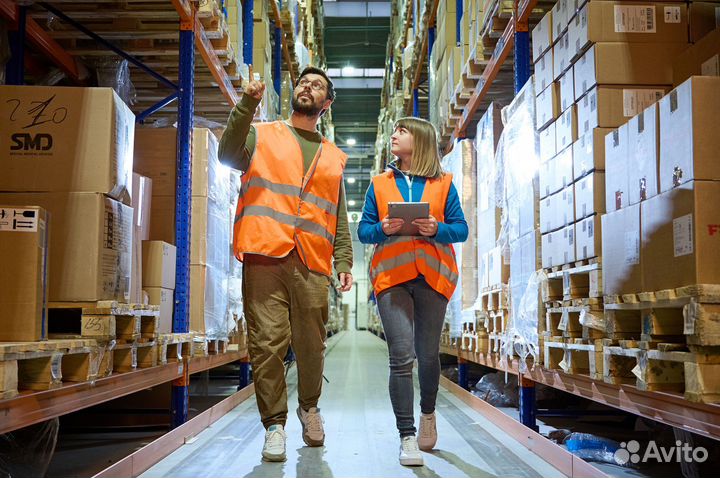 Водитель на высотный электроштабелер