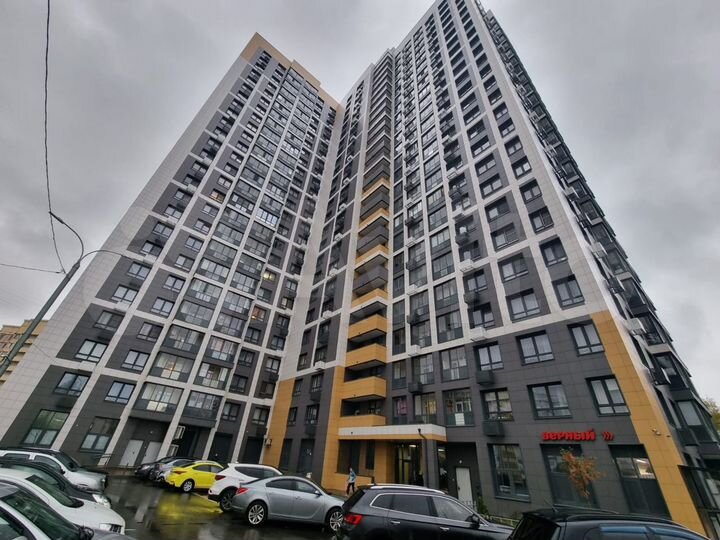 2-к. квартира, 63 м², 3/25 эт.