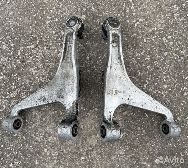 Рычаги задние верхние Infiniti G25, G35, G37