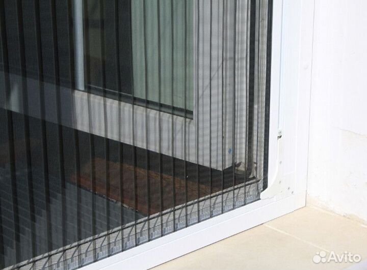 Москитные сетки плиссе на окна и двери