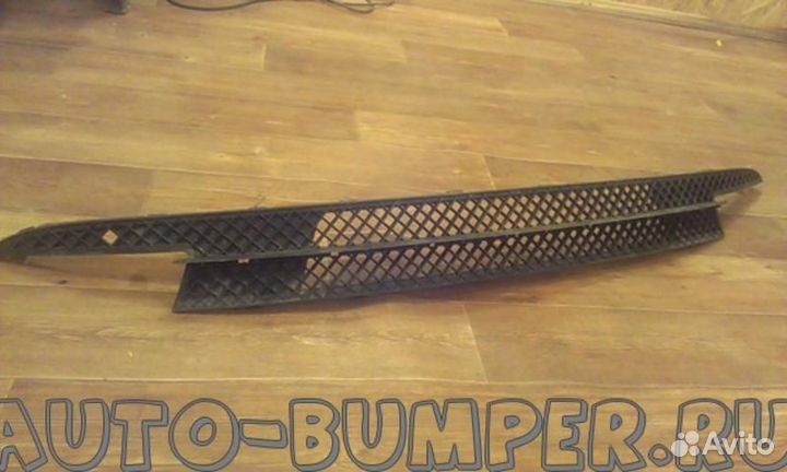 BMW 1 серии E87 Решетка переднего бампера