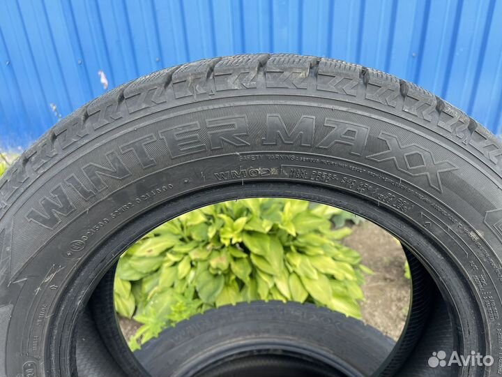 Dunlop Winter Maxx WM02 205/60 R16