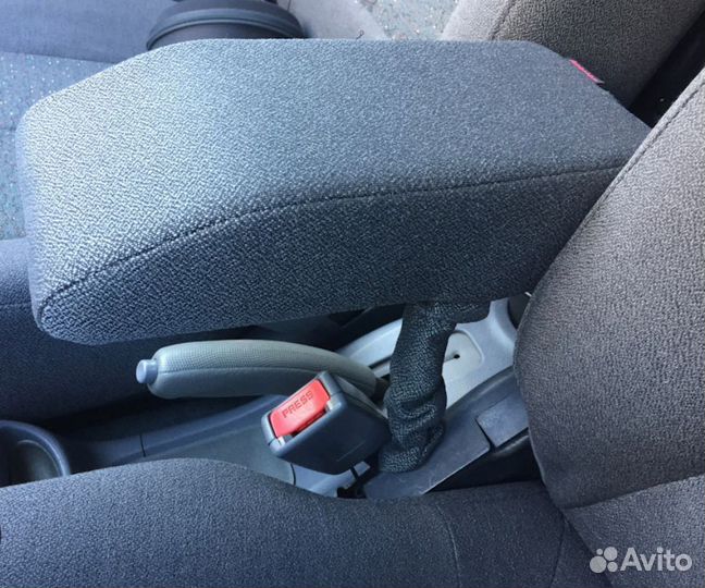 Подлокотник hyundai accent