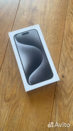 iPhone 15 Pro, 256 ГБ