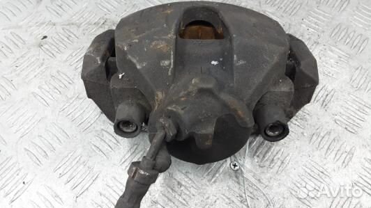 Суппорт тормозной передний левый ford focus 3 (3UK