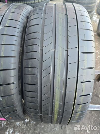 Pirelli P Zero PZ4 275/40 R20 106W