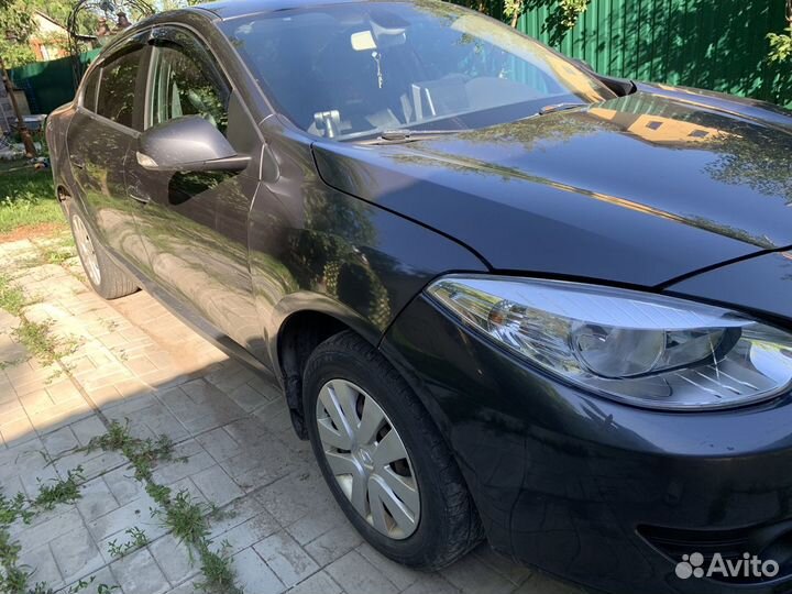 Renault Fluence 1.6 МТ, 2010, 250 000 км