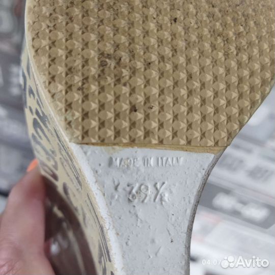 Босоножки Италия натуральная кожа