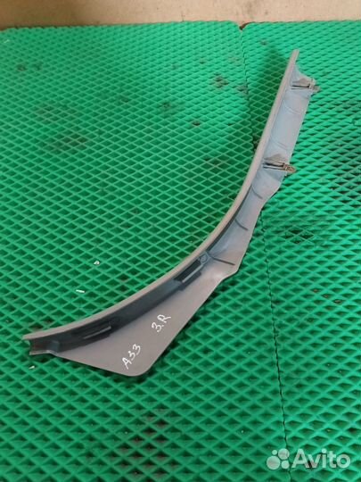 Накладка порога задняя правая Nissan Maxima A33