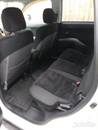 Mitsubishi Outlander 2.4 CVT, 2010, 135 000 км