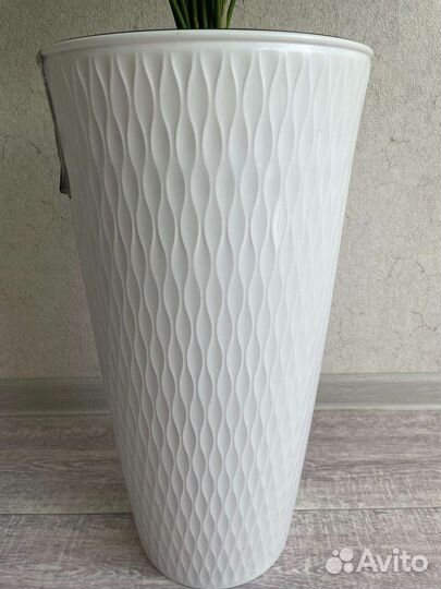 Искусственные цветы и деревья, пальма