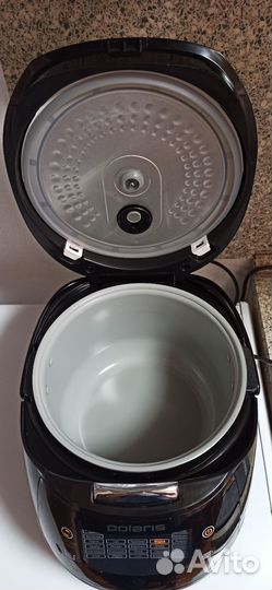 Мультиварка Polaris PMC 0517 Expert