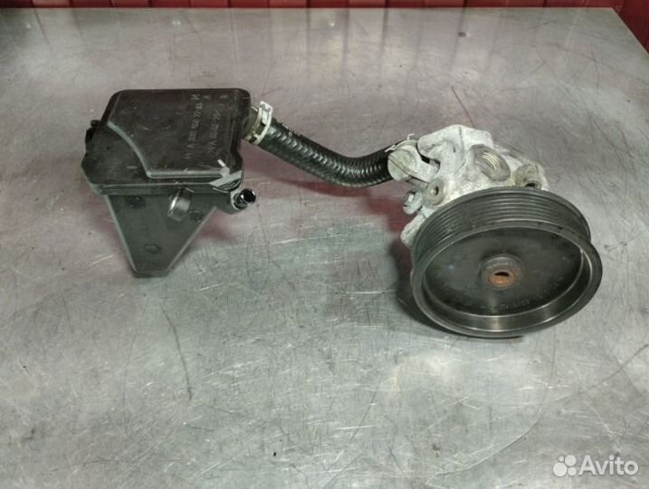 Насос гидроусилителя руля Mercedes E-Class W211