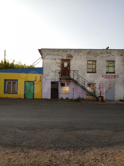 Здание 407,7 м²