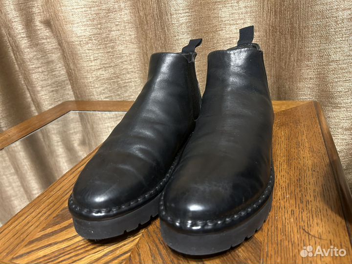 Ботинки женские