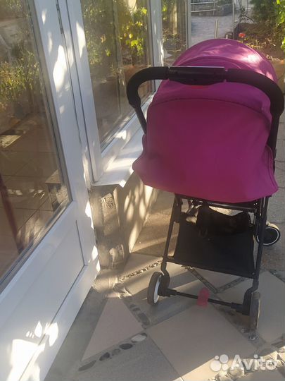 Коляска прогулочная