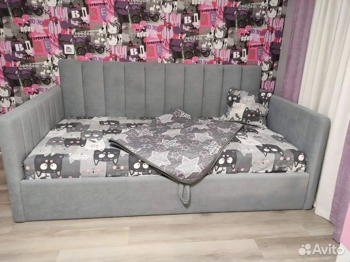 Детская кровать диван