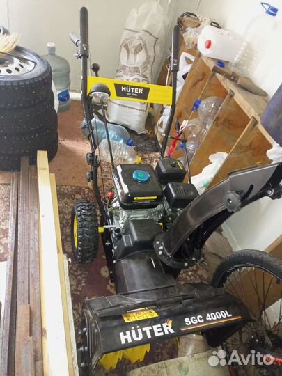 Снегоуборщик Huter sgc 4000l, 7л.с. + фонарем