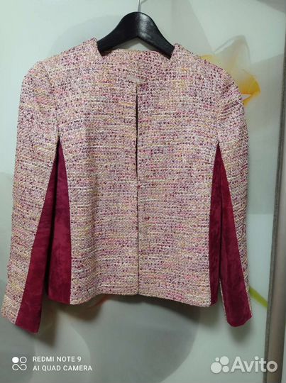 Пиджак с юбкой xs