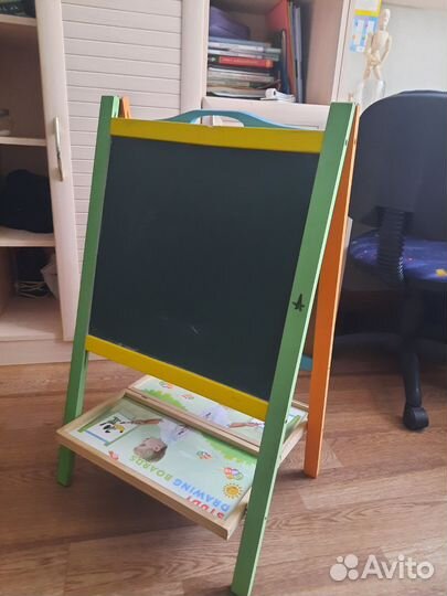 Мольберт детский двухсторонний