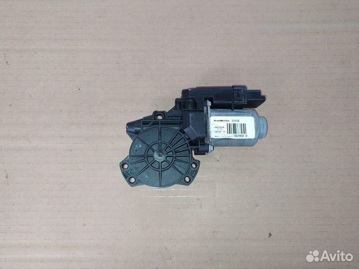 Мотор заднего R стеклоподъёмника Kia Ceed 06-10