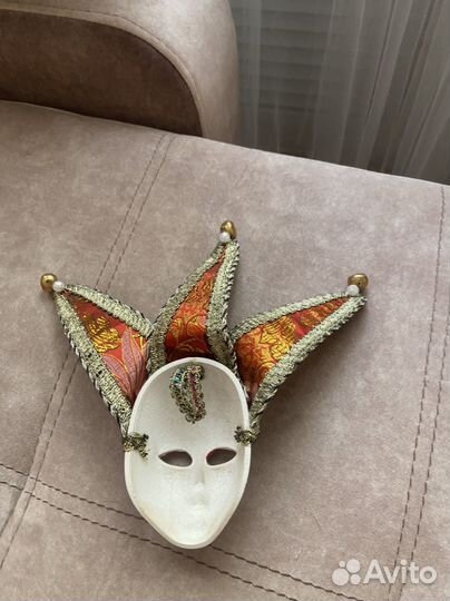 Венецианская маска