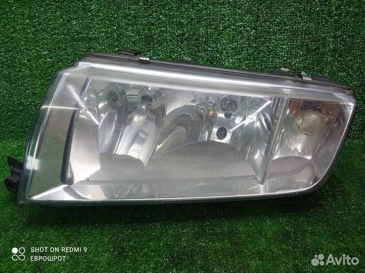 Фара левая Skoda Fabia 1 (1999-2006)