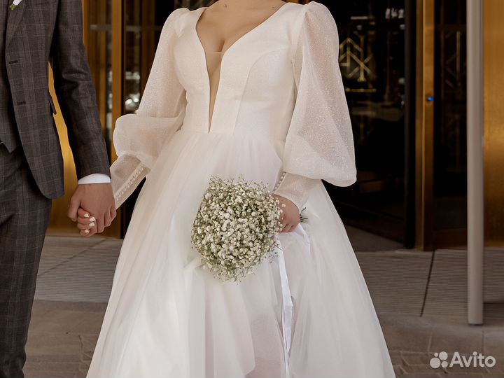 Свадебное платье