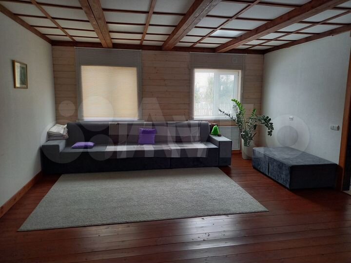 Дом 180 м² на участке 15 сот.