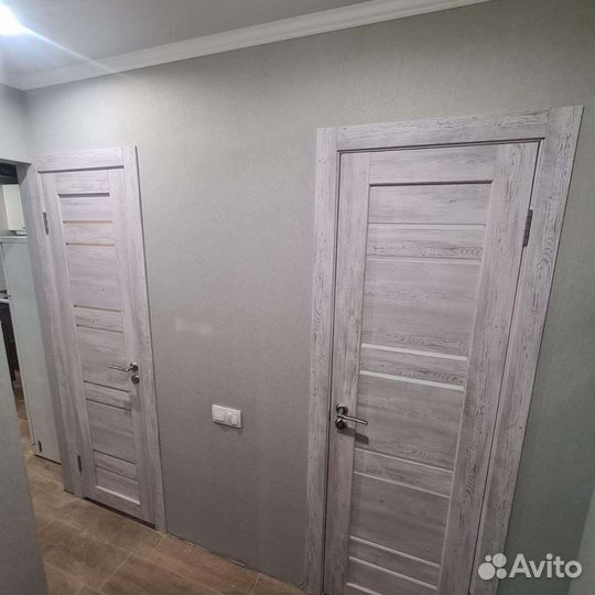 Межкомнатные двери с фурнитурой