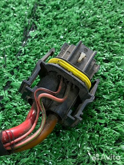 Фишка разъем Mercedes-Benz S-Class W221 273.968