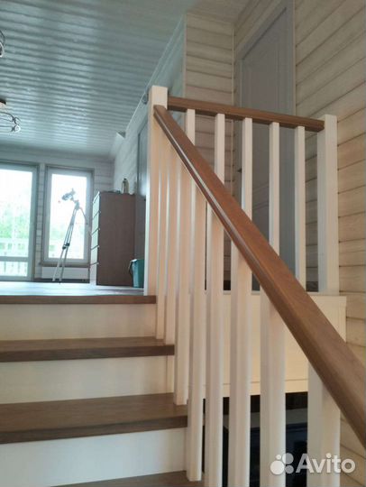 Отделка лестниц деревом